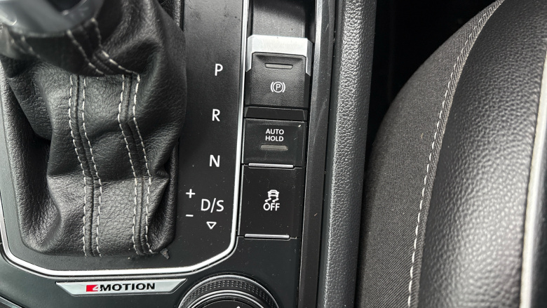 Volkswagen Tiguan 2.0 TSi 180 4Motion R-Line 5dr DSG Petrol Estate